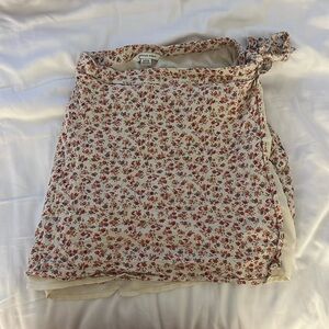American Eagle floral wrap skirt size small.
